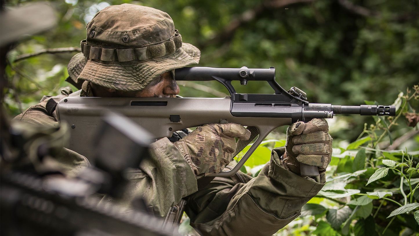 STEYR AUG A3 SA ARMY - Hunters World