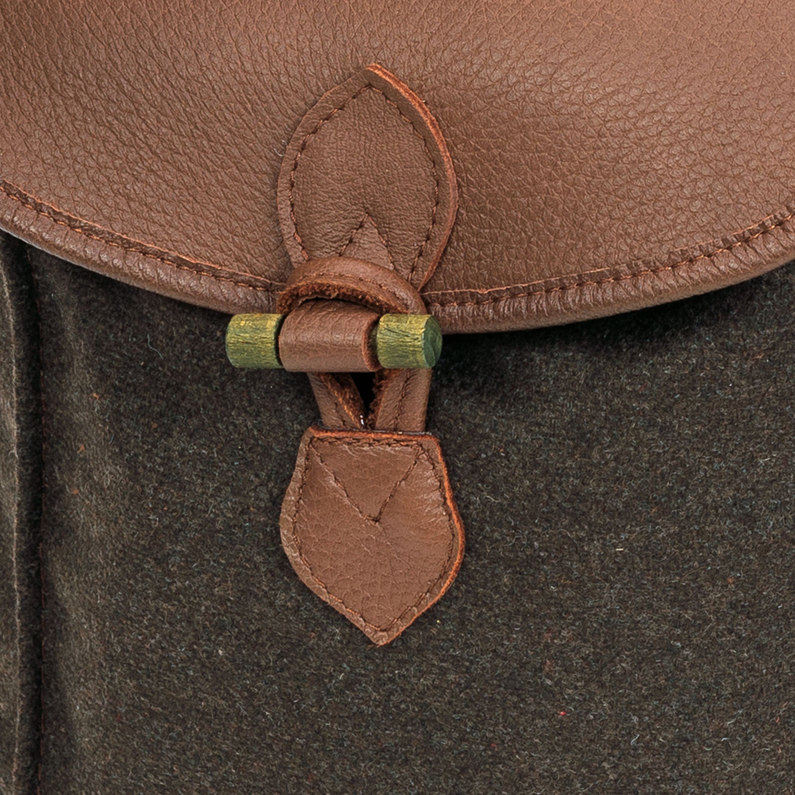AKAH Rucksack "Loden de Luxe" mit Elch-Leder - Hunters World 